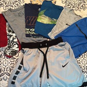 MENS 6 SHIRT + 1 SHORT BUNDLE ALL NIKE BRAND